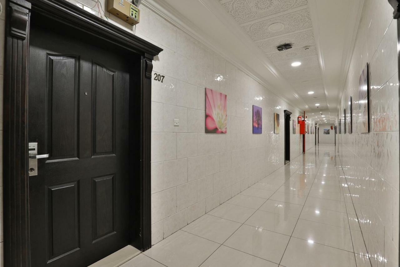Al Harira Al Motamaiza Furnished Apartment Jidá Exterior foto